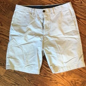 33 R Banana Republic Shorts
